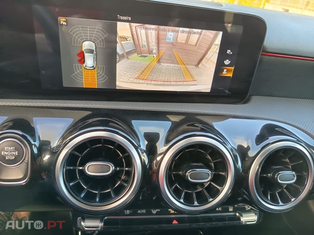 Mercedes-Benz A 250 e AMG Line