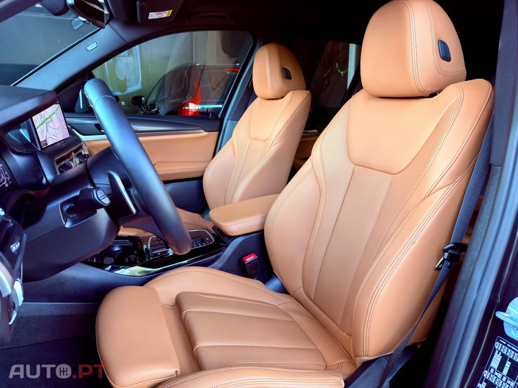 BMW X3 30 e xDrive Pack M — fotografia 3