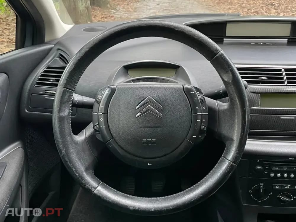 Citroen C4 1.6 HDi 110 Exclusive