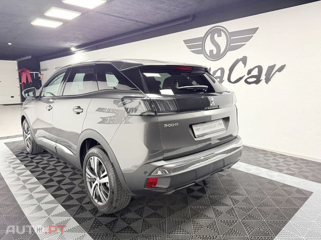 Peugeot 3008 PureTech 130 Stop & Start GPF EAT8 Allure