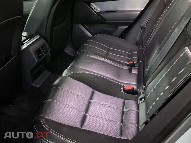Land Rover Range Rover 2.0 D R-Dynamic