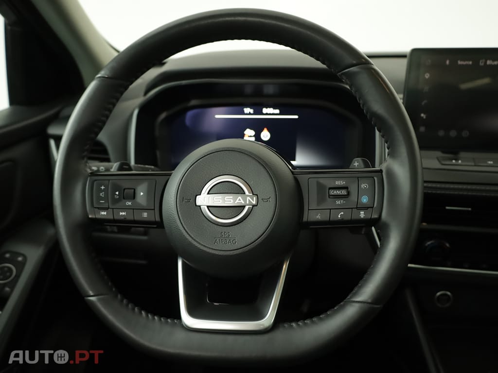 Nissan Qashqai Qashqai 1.3 DIG-T N-Connecta LED Xtronic