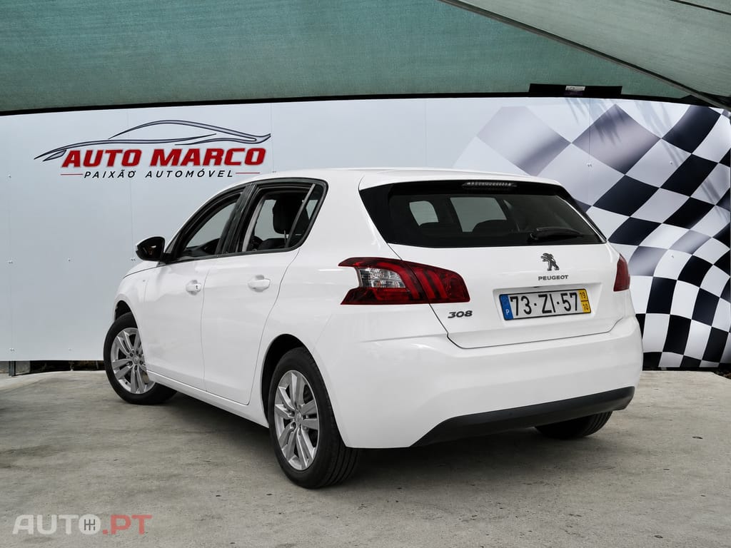 Peugeot 308 1.5 BlueHDi Business Line