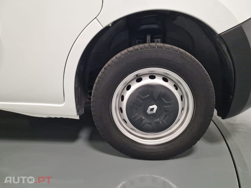 Renault Master 2.3 dCi L2H2 3.3T 130CV IVA DEDUTIVEL