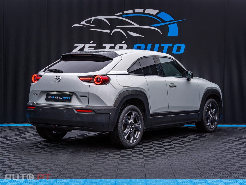 Mazda MX-30 e-SKYACTIV EV