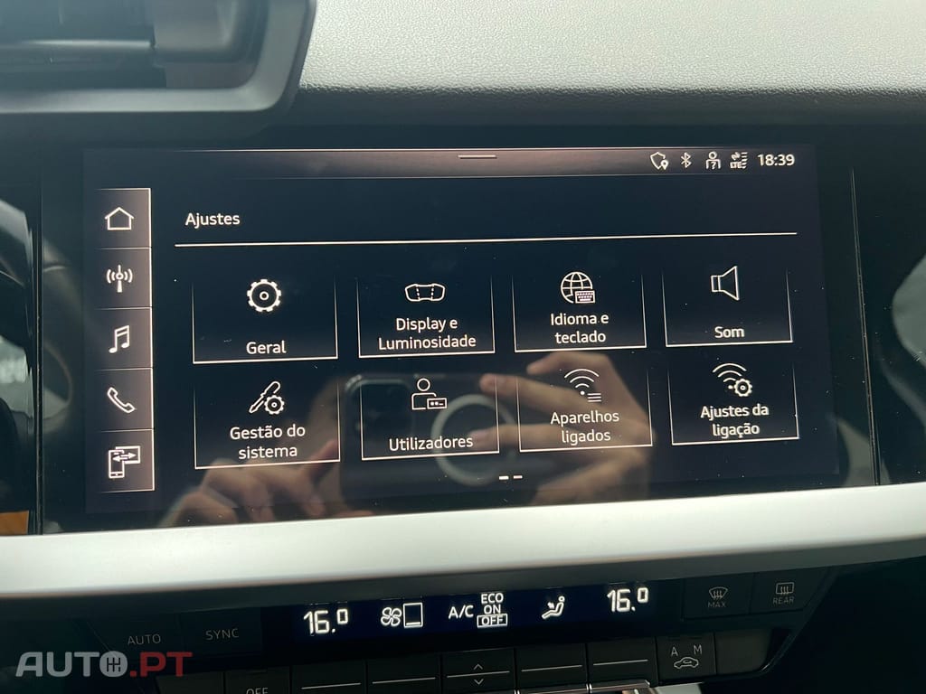 Audi A3 Sportback 30 TFSi Hybrid 