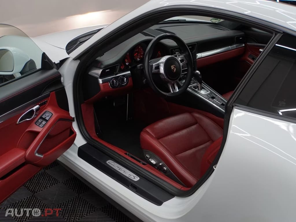 Porsche 991 Carrera 4S PDK