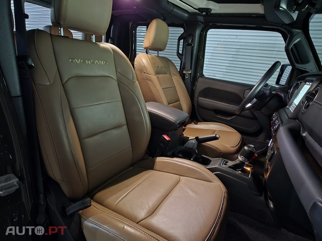 Jeep Gladiator 3.0 CRD Overland AT8