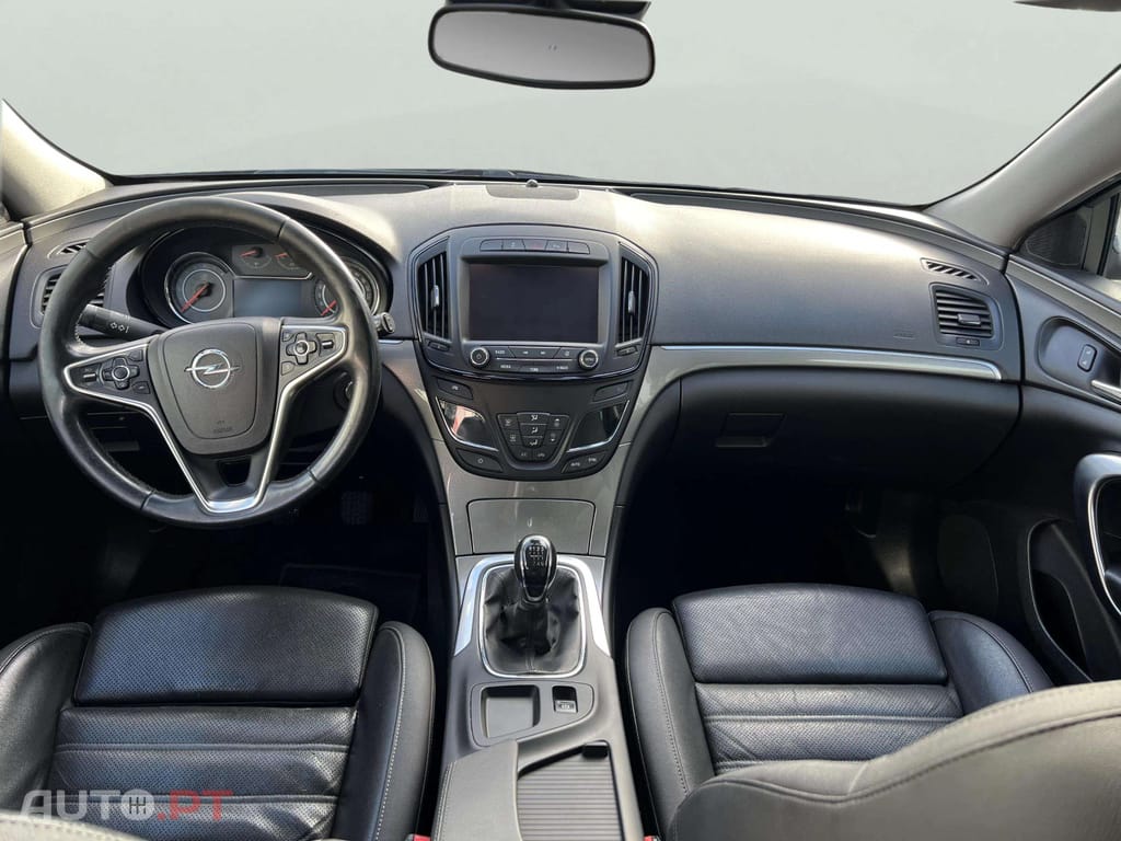 Opel Insignia Sports Tourer 1.4 T Executive GPL