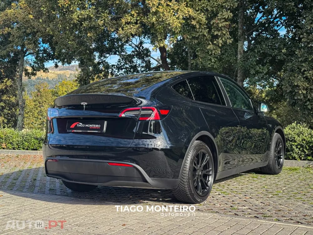 Tesla Model Y Tração Traseira