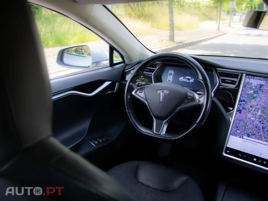 Tesla Model S 70D AWD