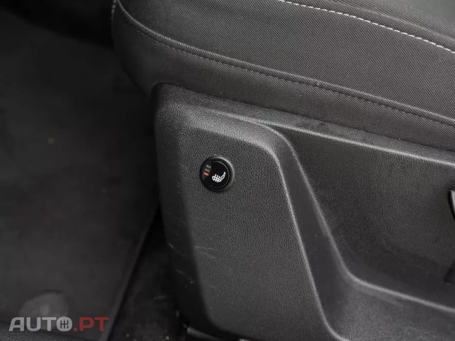 Audi Q2 30 TFSI Design S tronic