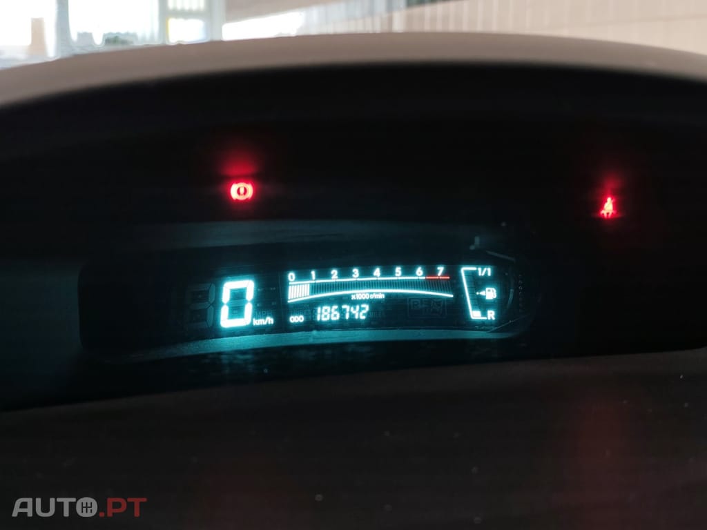 Toyota Yaris 1.0 VVT-i AC