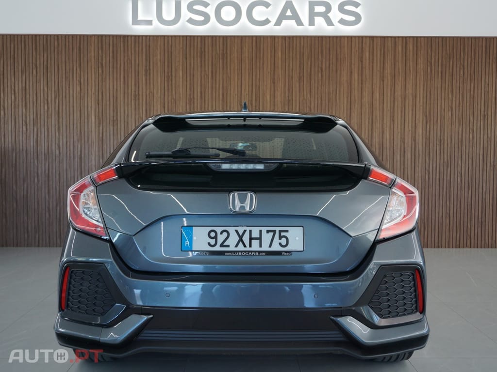Honda Civic 1.6 i-DTEC Elegance Navi