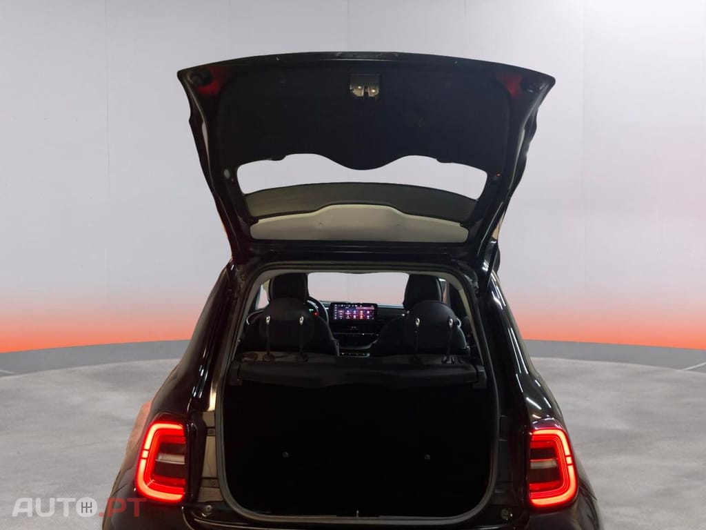 Fiat 500e Icon Plus 42 KWh
