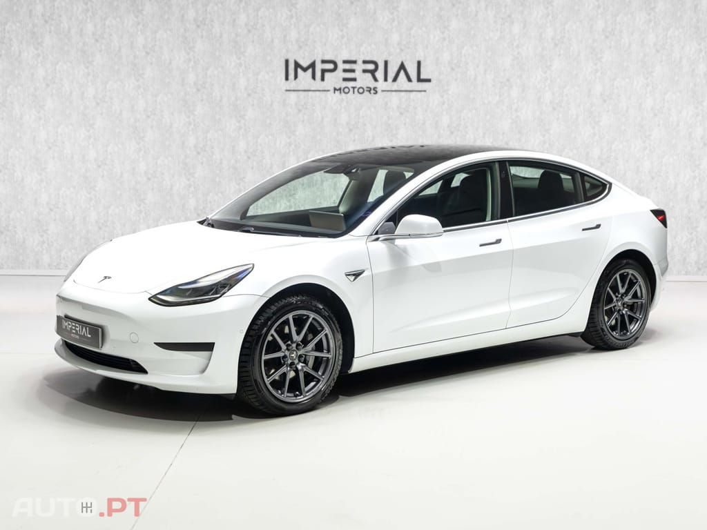 Tesla Model 3 Standard Range Plus RWD