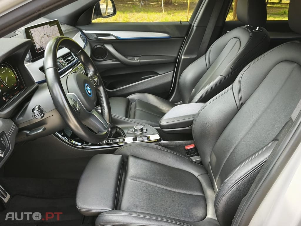 BMW X2 25 e xDrive X Pack M