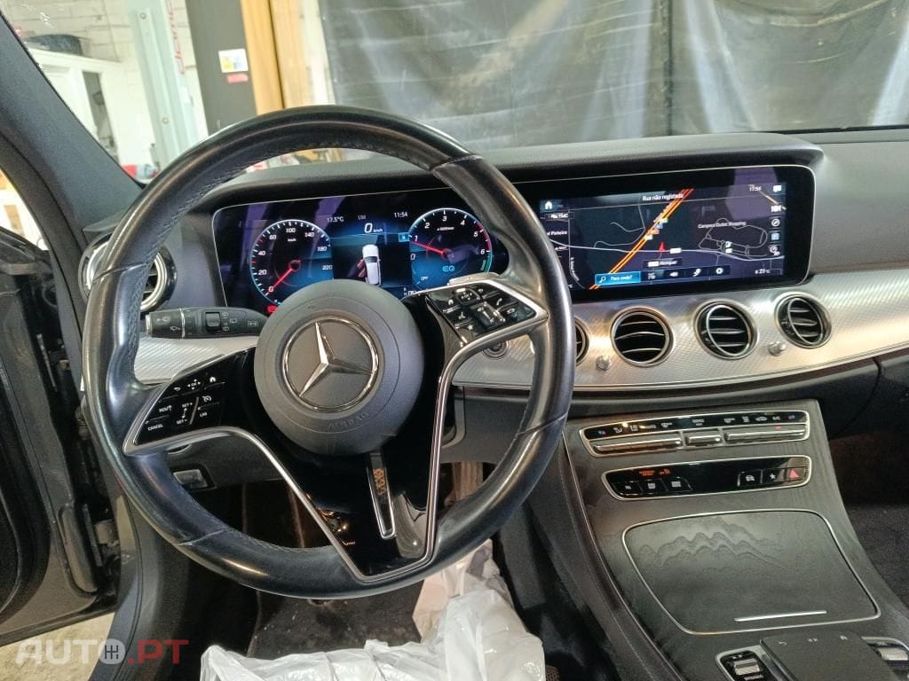 Mercedes-Benz E 300 de Avantgarde