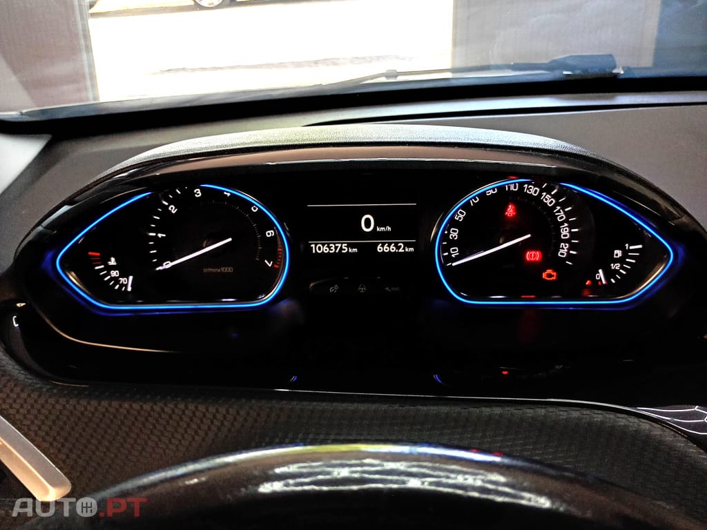 Peugeot 2008 1.2 VTI