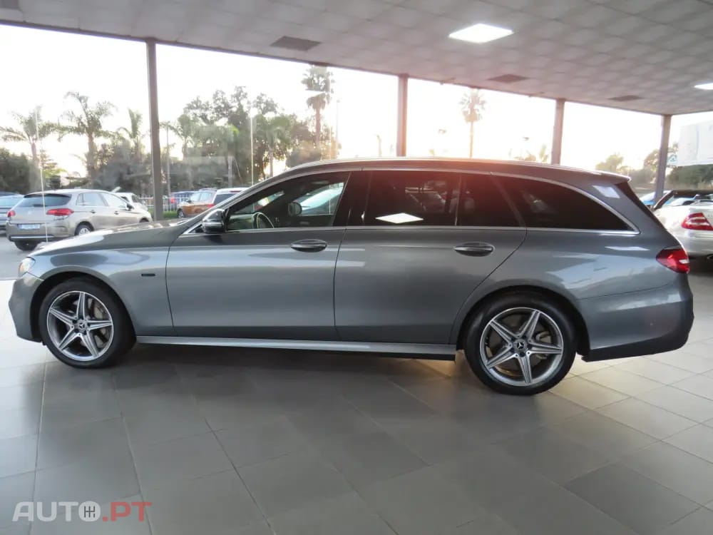 Mercedes-Benz E 300 de AMG Line