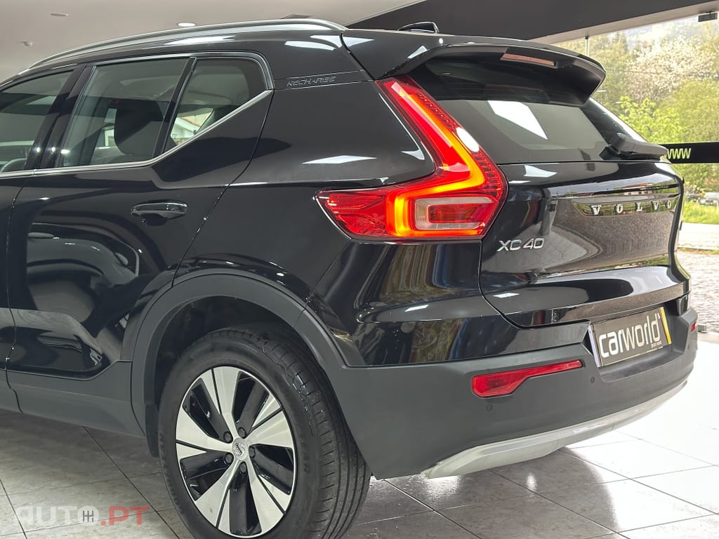 Volvo XC40 T5 PHEV Inscription Expression