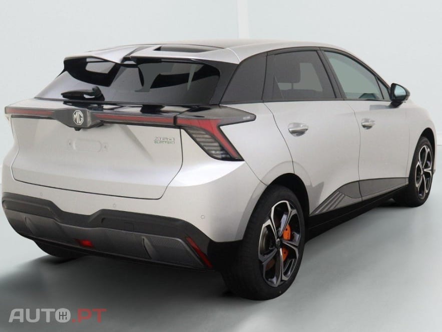 MG MG4 MG4 X-POWER 64 kWh 435 CV NOVO