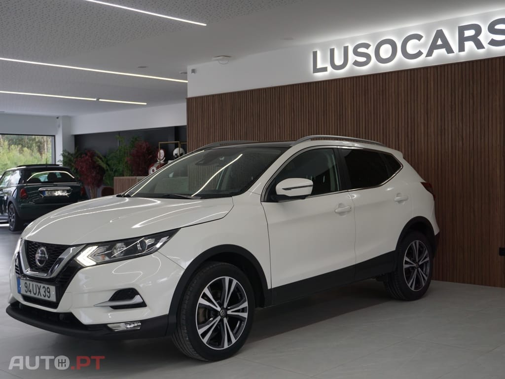 Nissan Qashqai 1.5 dCi N-Connecta 18