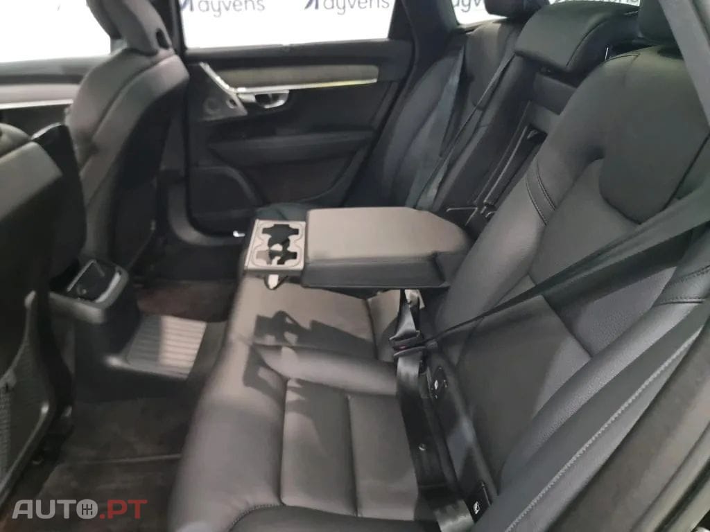 Volvo V90 2.0 T8 PHEV Inscription AWD