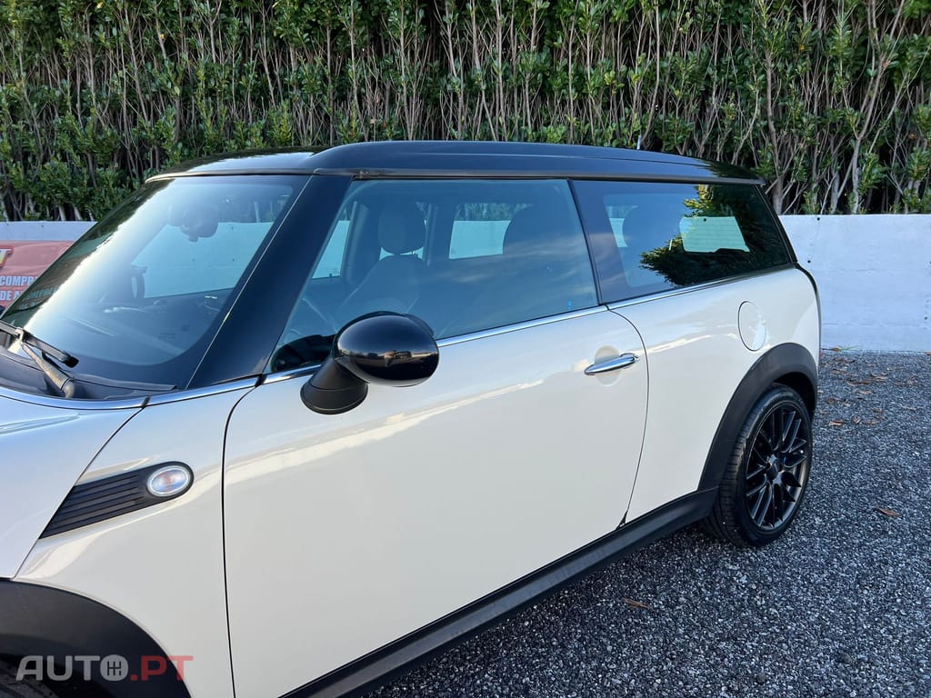 MINI Clubman Cooper D