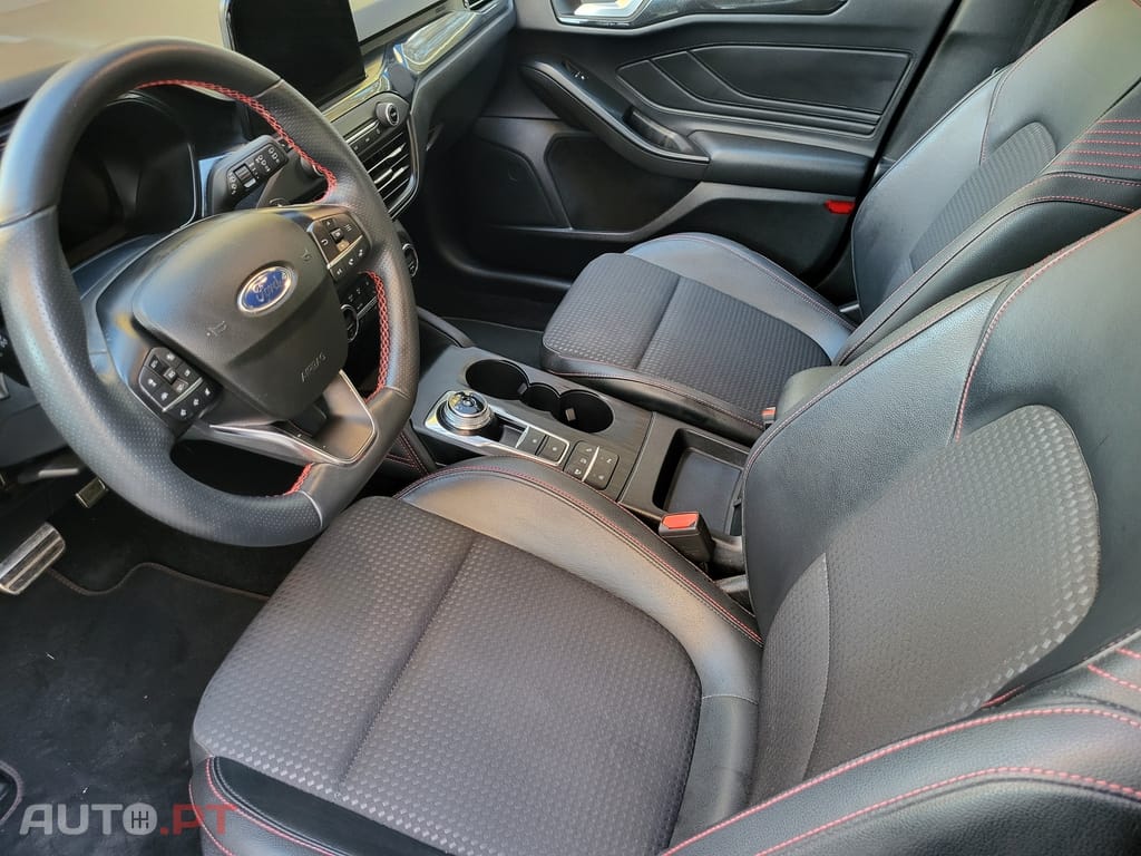Ford Focus SW 1.0 EcoBoost ST-Line X Aut.