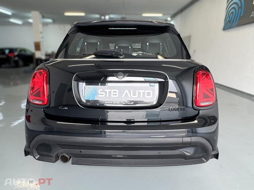 MINI Cooper Cooper Auto