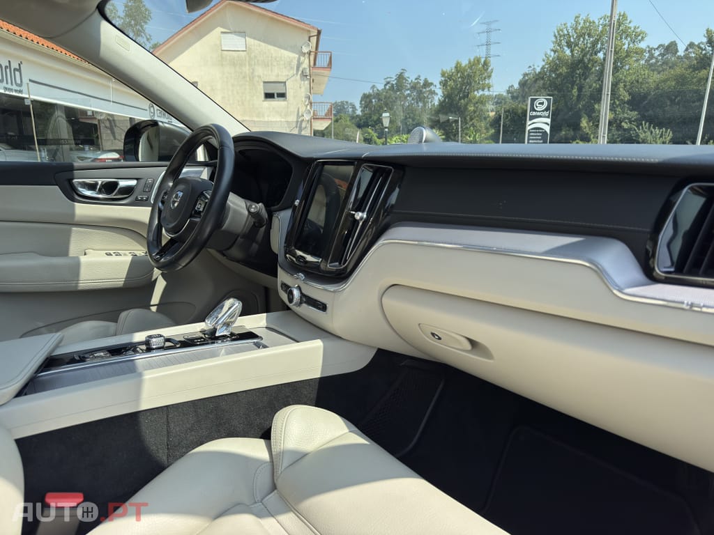 Volvo XC60 2.0 T8 PHEV Inscription AWD