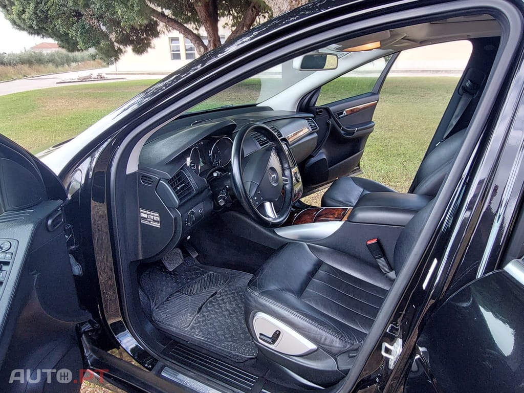 Mercedes-Benz R 320 4MATIC LONGO