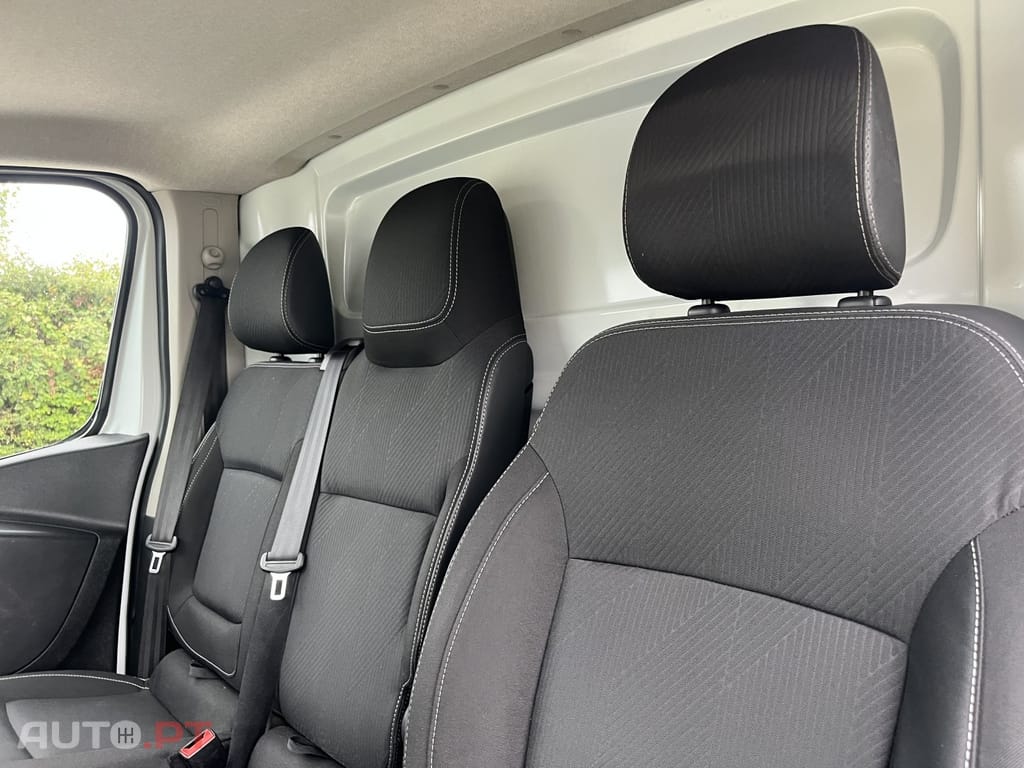 Nissan NV300 2.0 dCi L2H1 1.2T Comfort