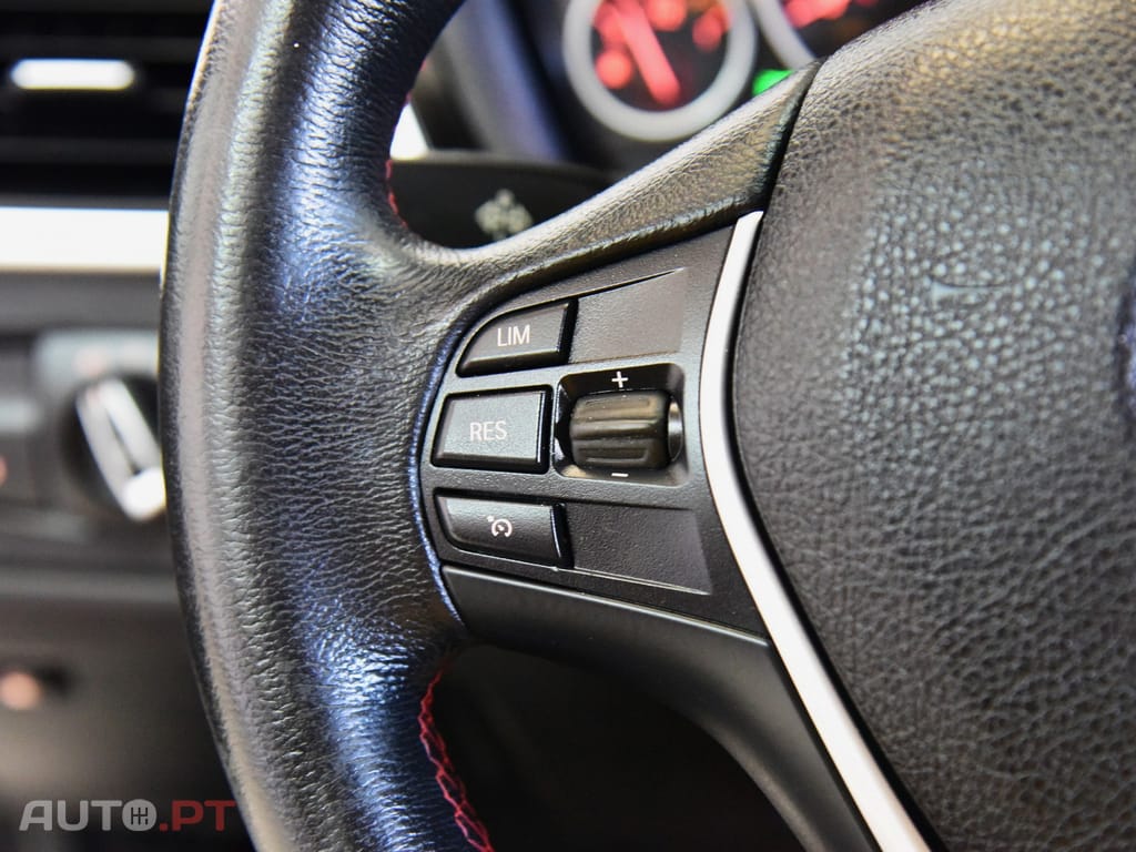 BMW 330 e iPerfomance Line Sport