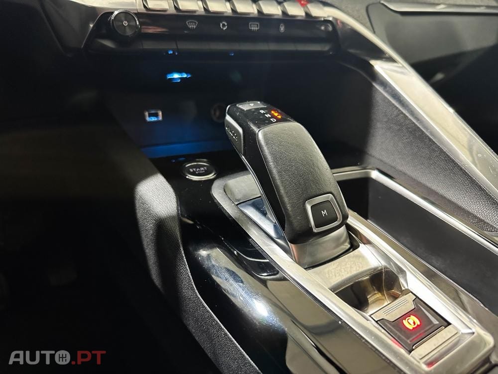 Peugeot 3008 1.6 BlueHDi Crossway EAT6