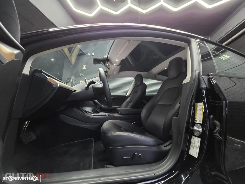 Tesla Model 3 Premium Long Range RWD