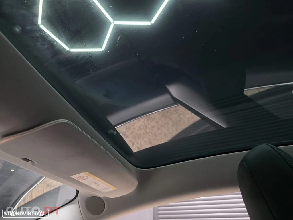 Tesla Model 3 Standard Range Plus RWD