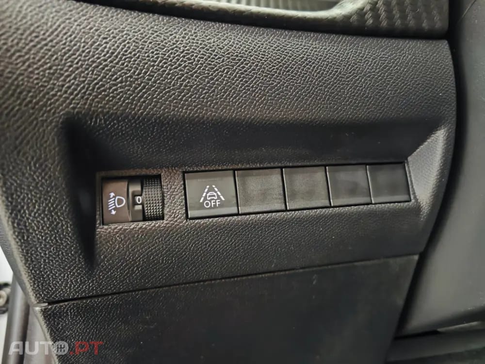 Peugeot 208 1.2 PureTech Allure Pack