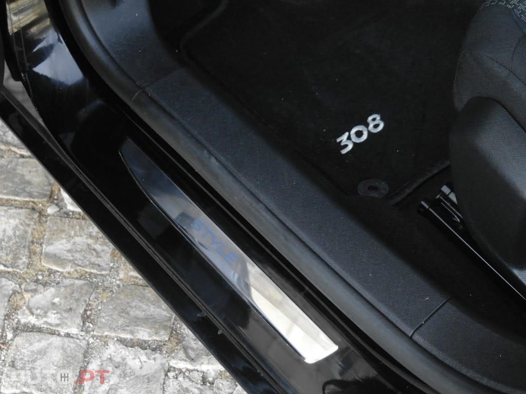 Peugeot 308 1.2 PureTech Style