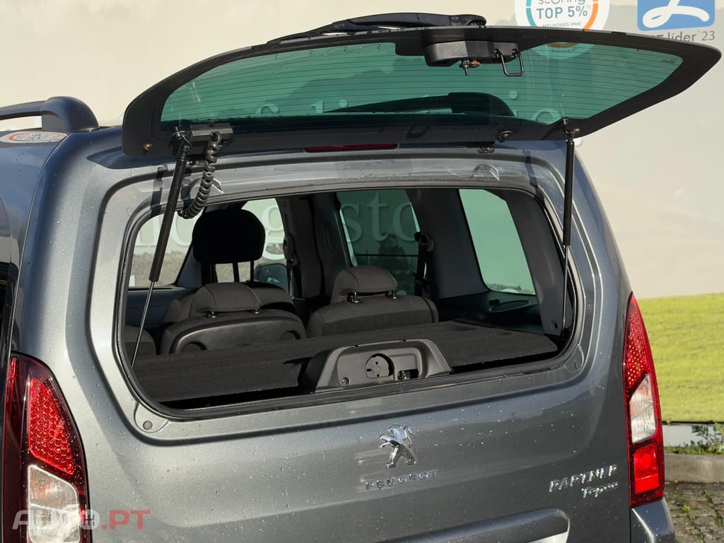 Peugeot Partner 1.6 HDI  5 LUGARES