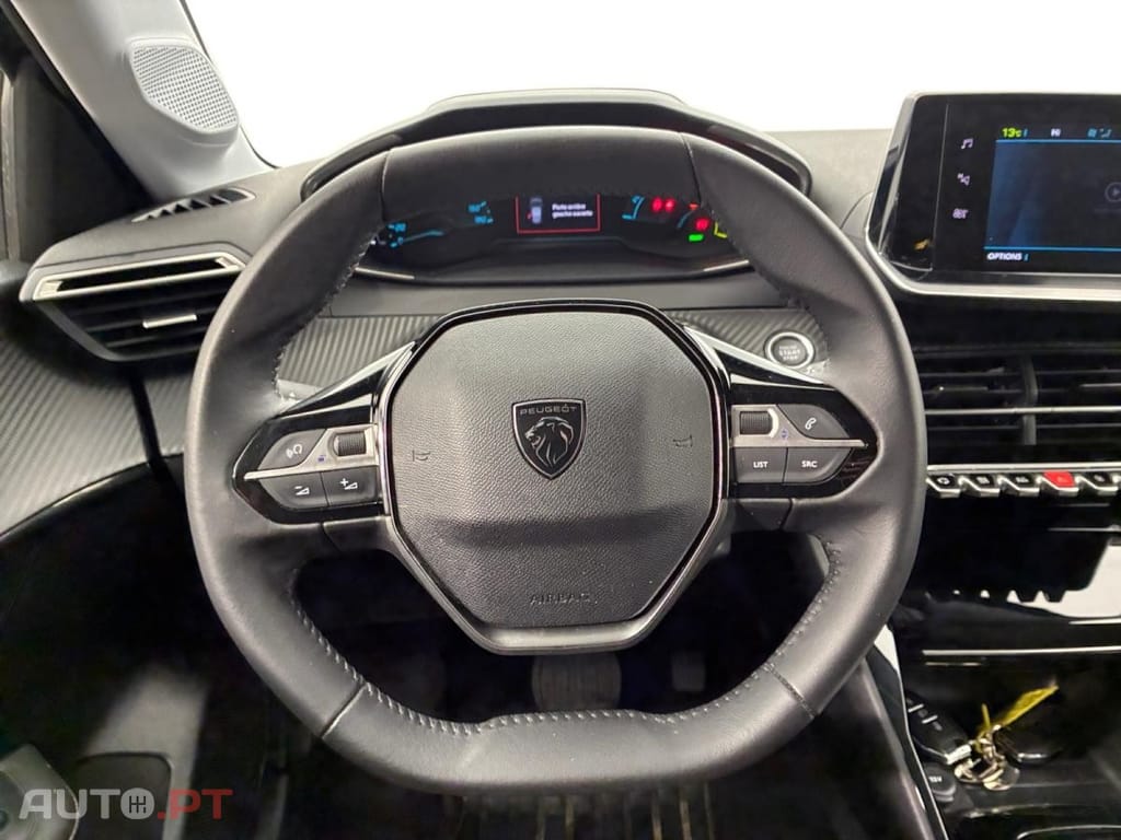 Peugeot E-208 50 kWh Style