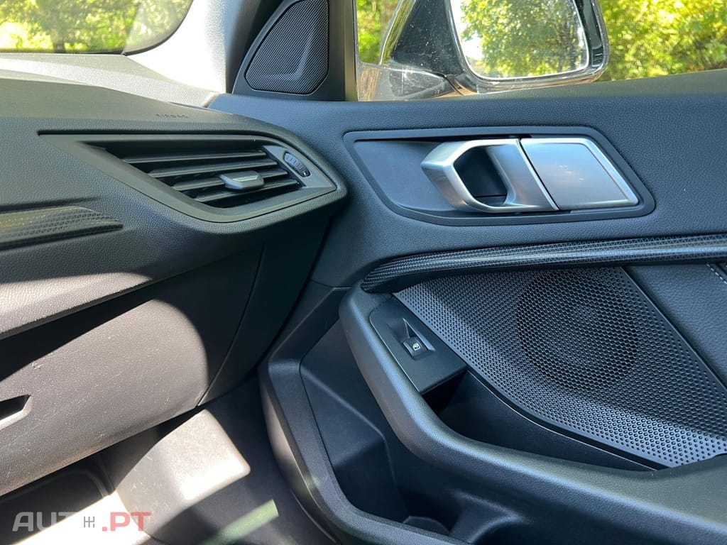 BMW 116 d Pack Desportivo M Auto