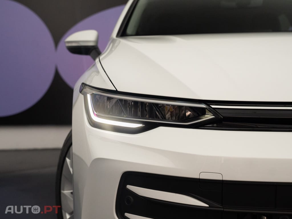 Volkswagen Golf 1.5 TSI e-Hybrid Life DSG