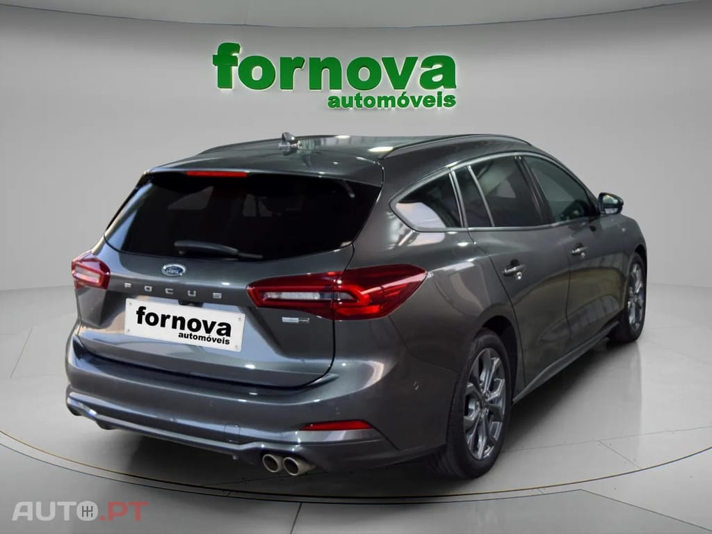 Ford Focus SW 1.0 EcoBoost ST-Line