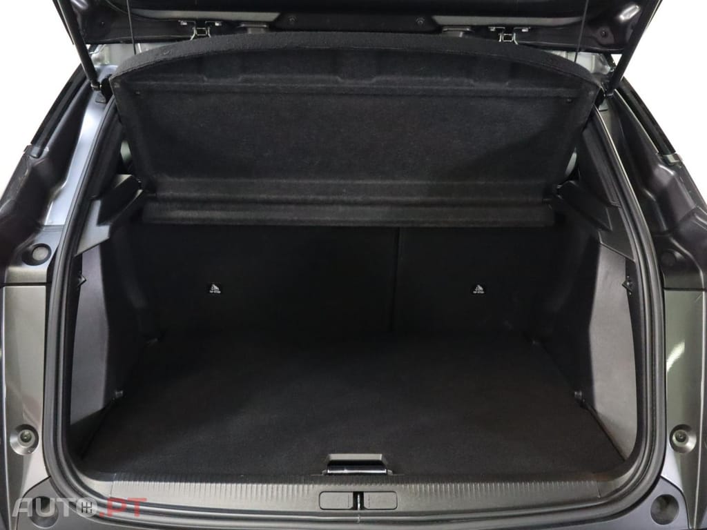 Peugeot 2008 1.5 BlueHDi GT EAT8