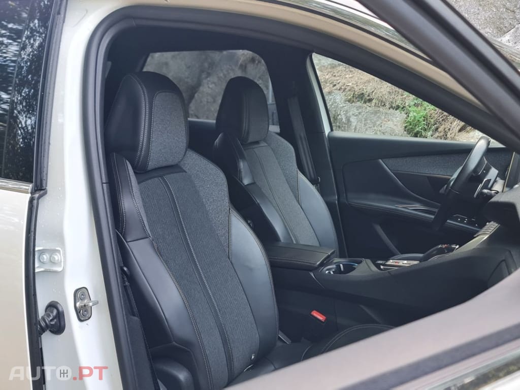Peugeot 3008 1.5 BlueHDi GT Line EAT8