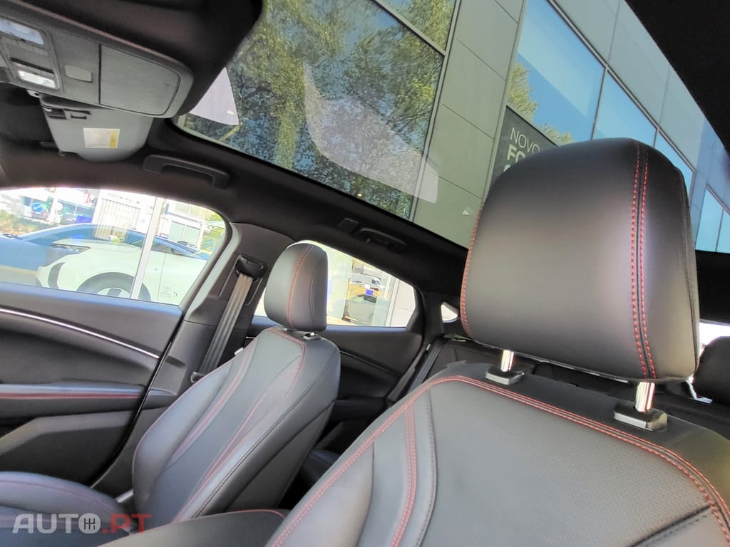 Ford Mustang Mach-E 98.7 kWh Premium