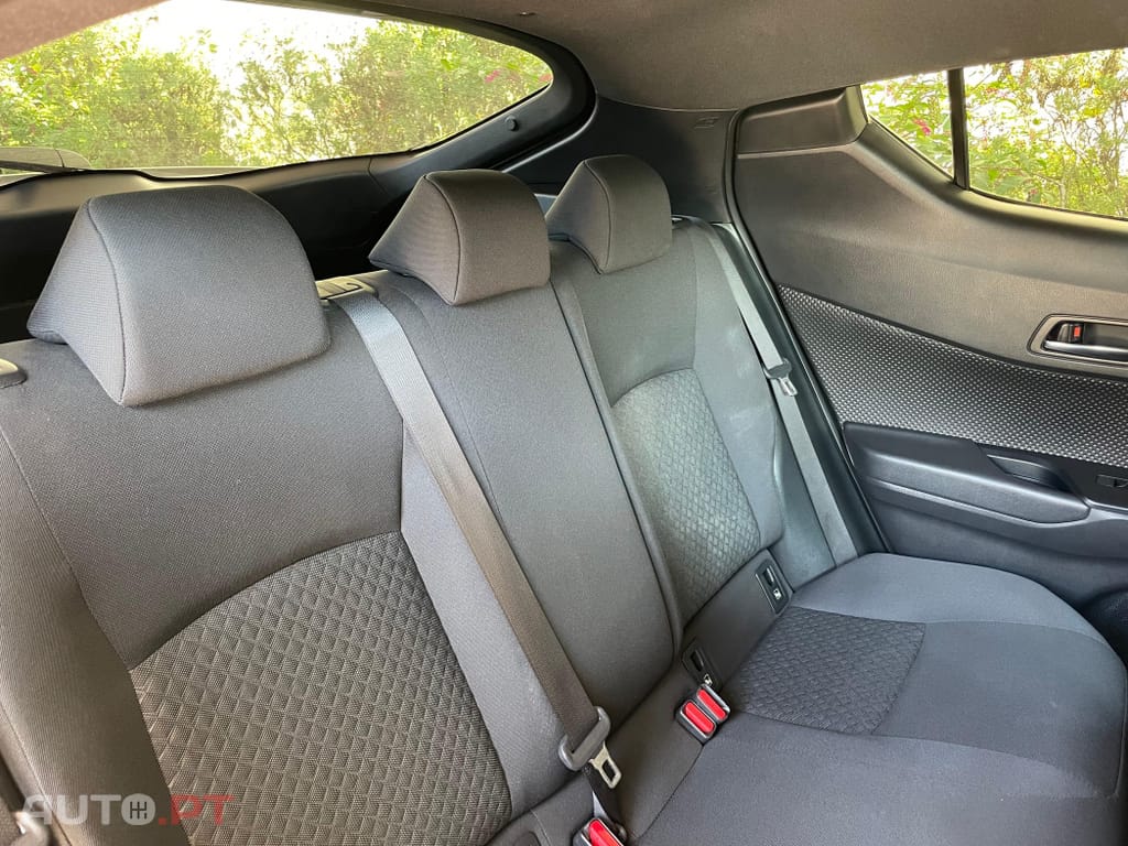 Toyota C-HR 1.8 Hybrid Comfort