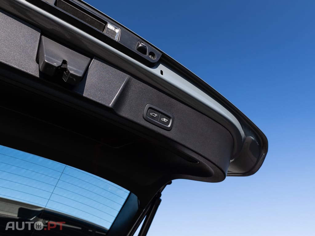 Volvo XC40 1.5 T4 PHEV Core